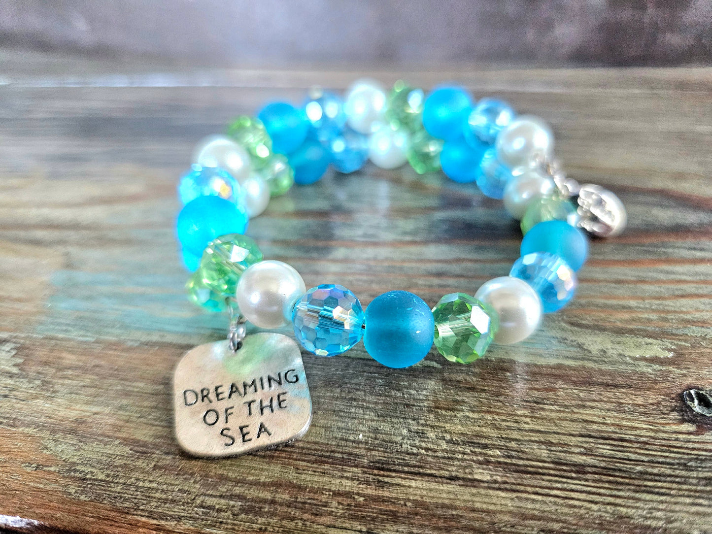 Beach Sea Ocan Charm Bracelet Beaded Jewelry Aqua Turquoise Green Pearl Cruise Vacation Memory Wire Wrap Cuff Bangle Women's Gift