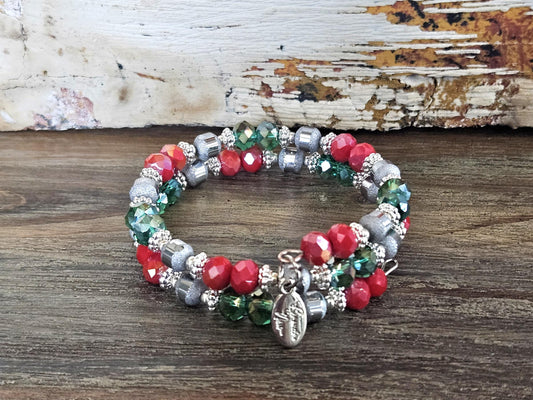 Christmas Bracelet Red Green Silver Handmade Beaded Stretch: Holiday Women's Gift For Her