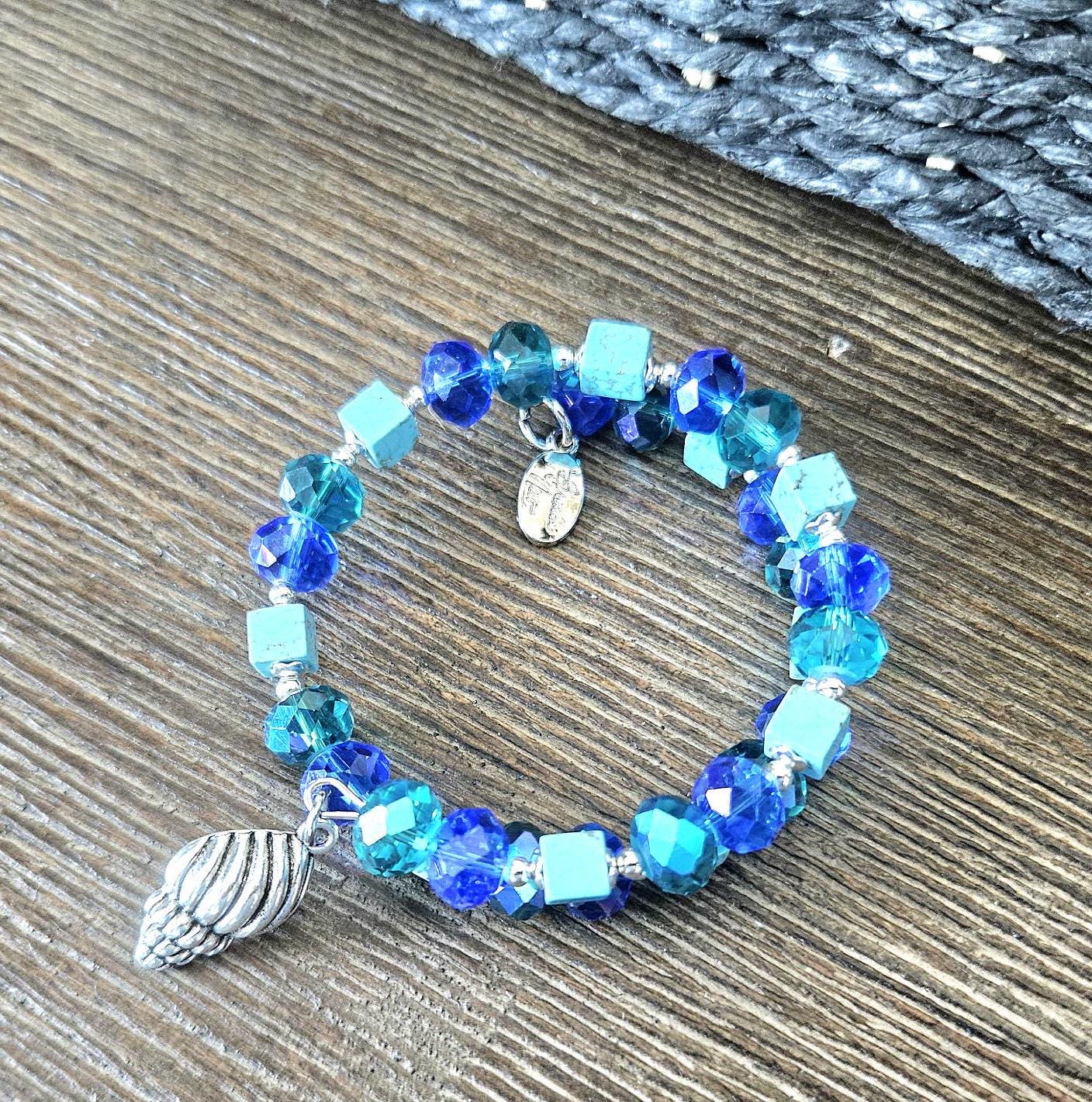 Seashell Charm Bracelet: Teal Blue Beaded Stretch Bracelet