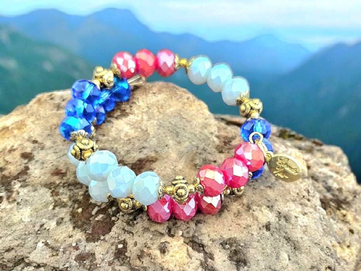 Patriotic Bracelet Red White Blue Flag USA Military American Women's July 4th Jewelry Gift